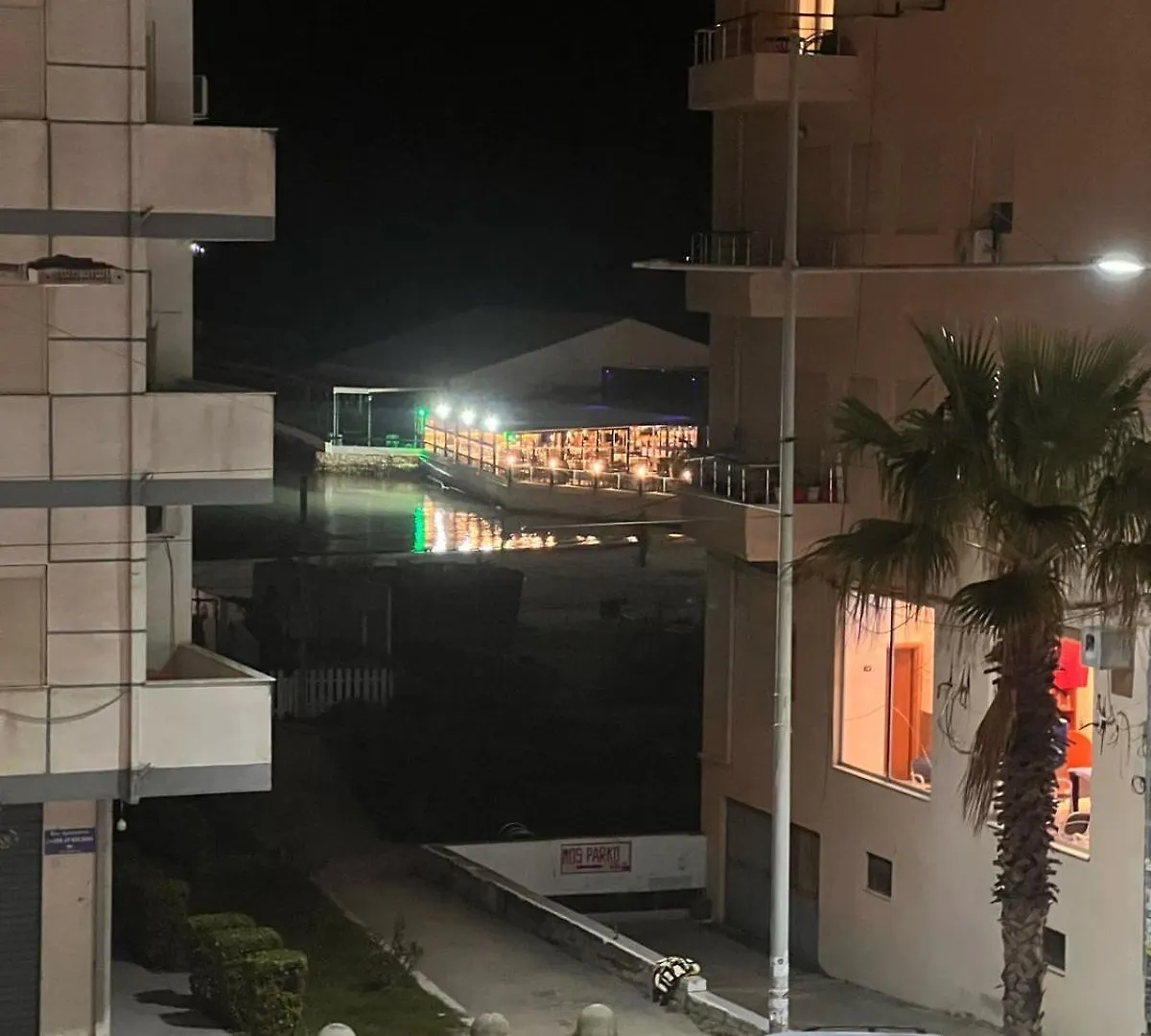 Lux Retreat Apartment Durres