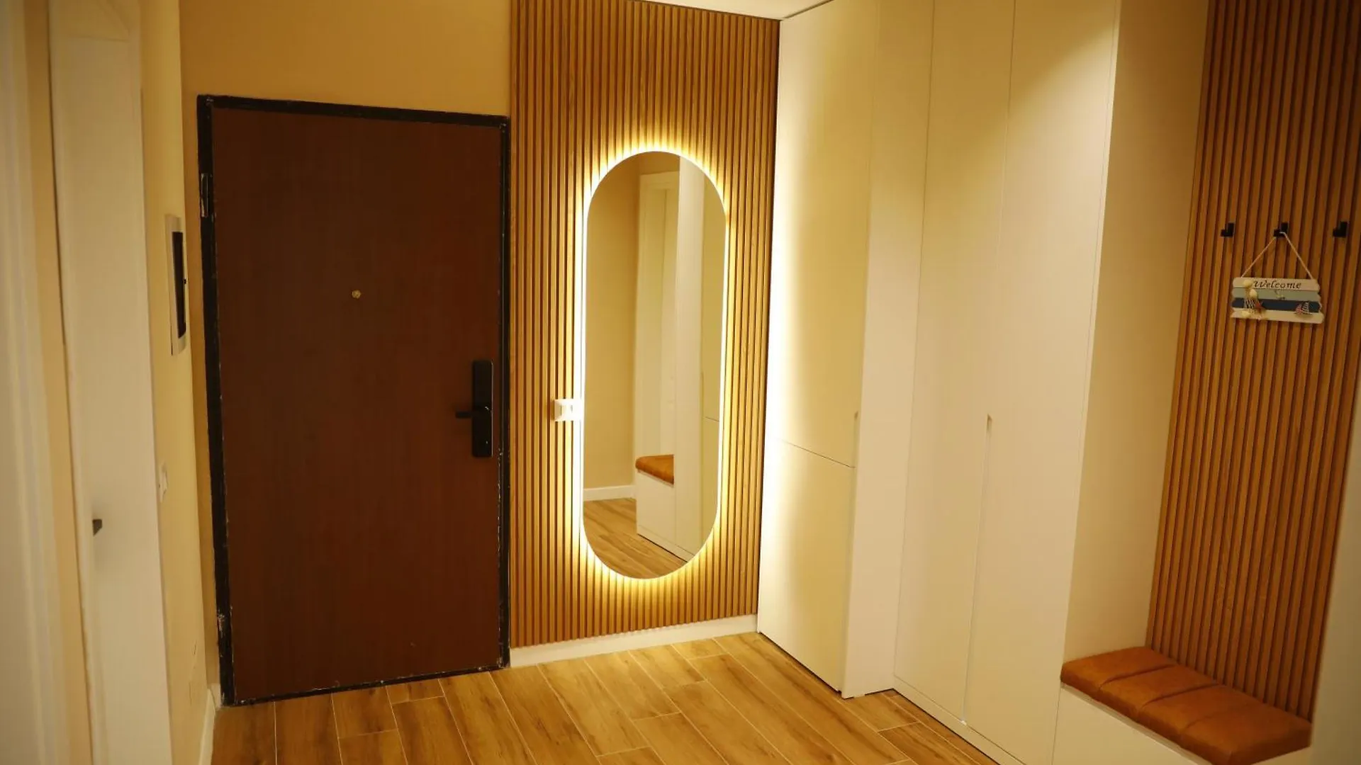 Lux Retreat Apartment Durres