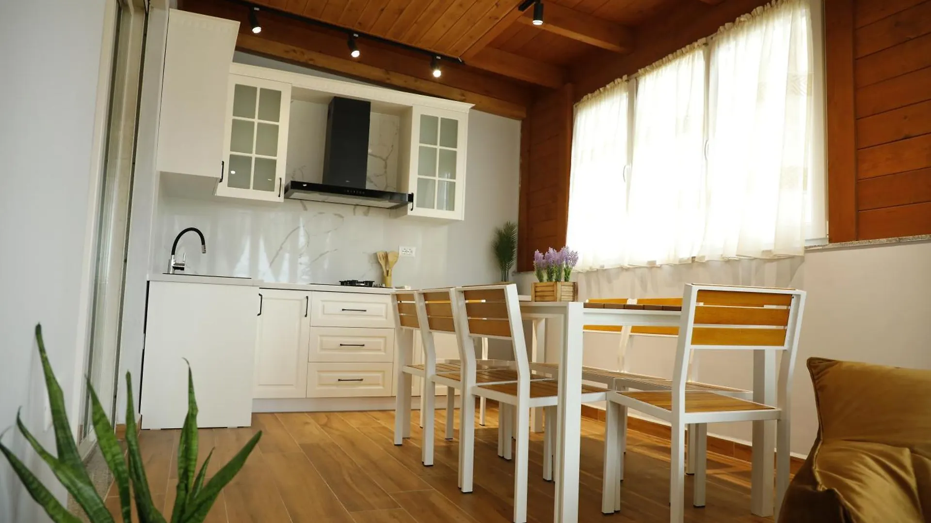 Lux Retreat Apartment Durres Albania