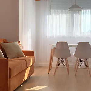  Apartment Colorful By The Sea